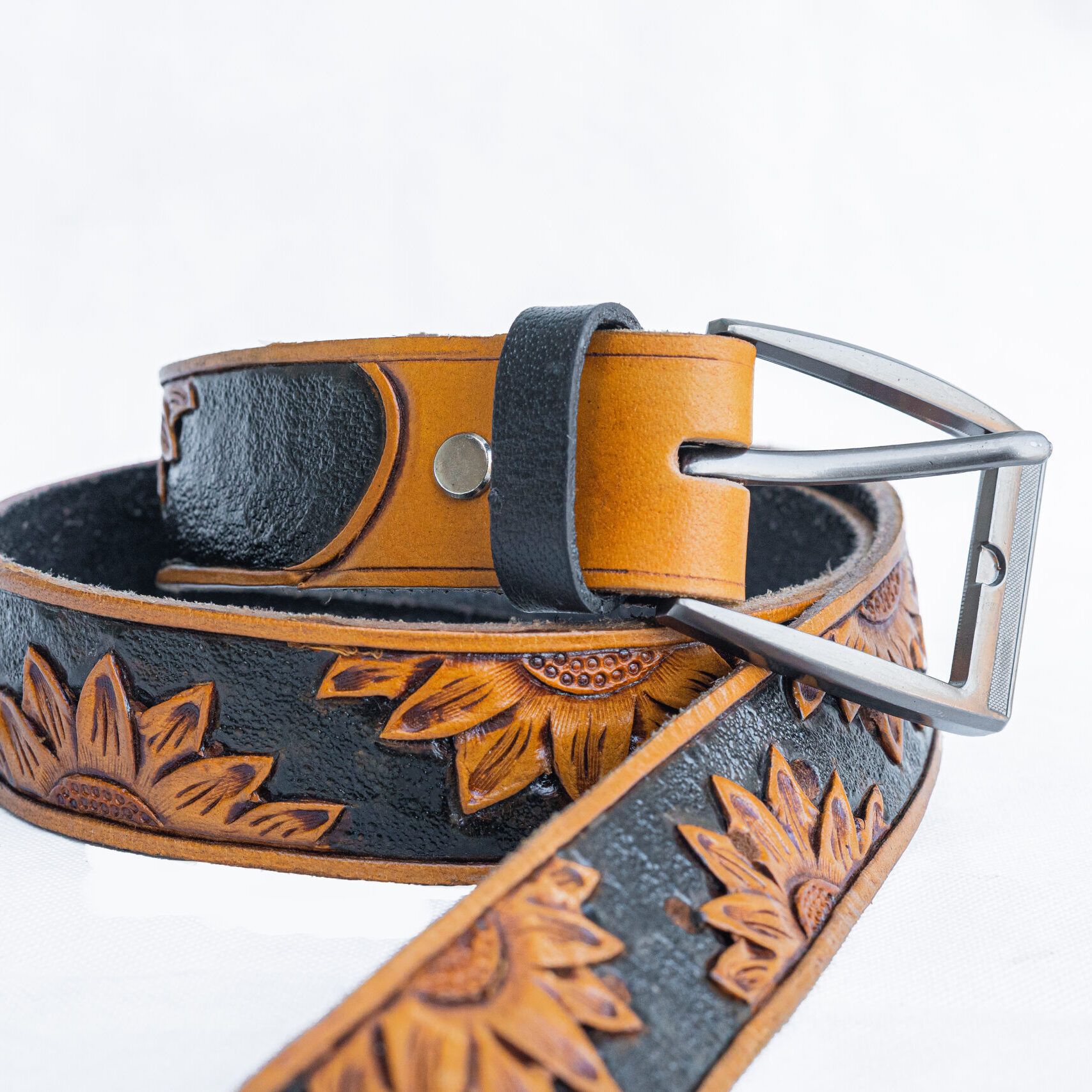 Genuine Leather Belt with Sunflower Tooling, Adjustable Fit WOMENS WESTERN LEATHER SUNFLOWER BELT COWGIRL RODEO LEATHER  main image 3
