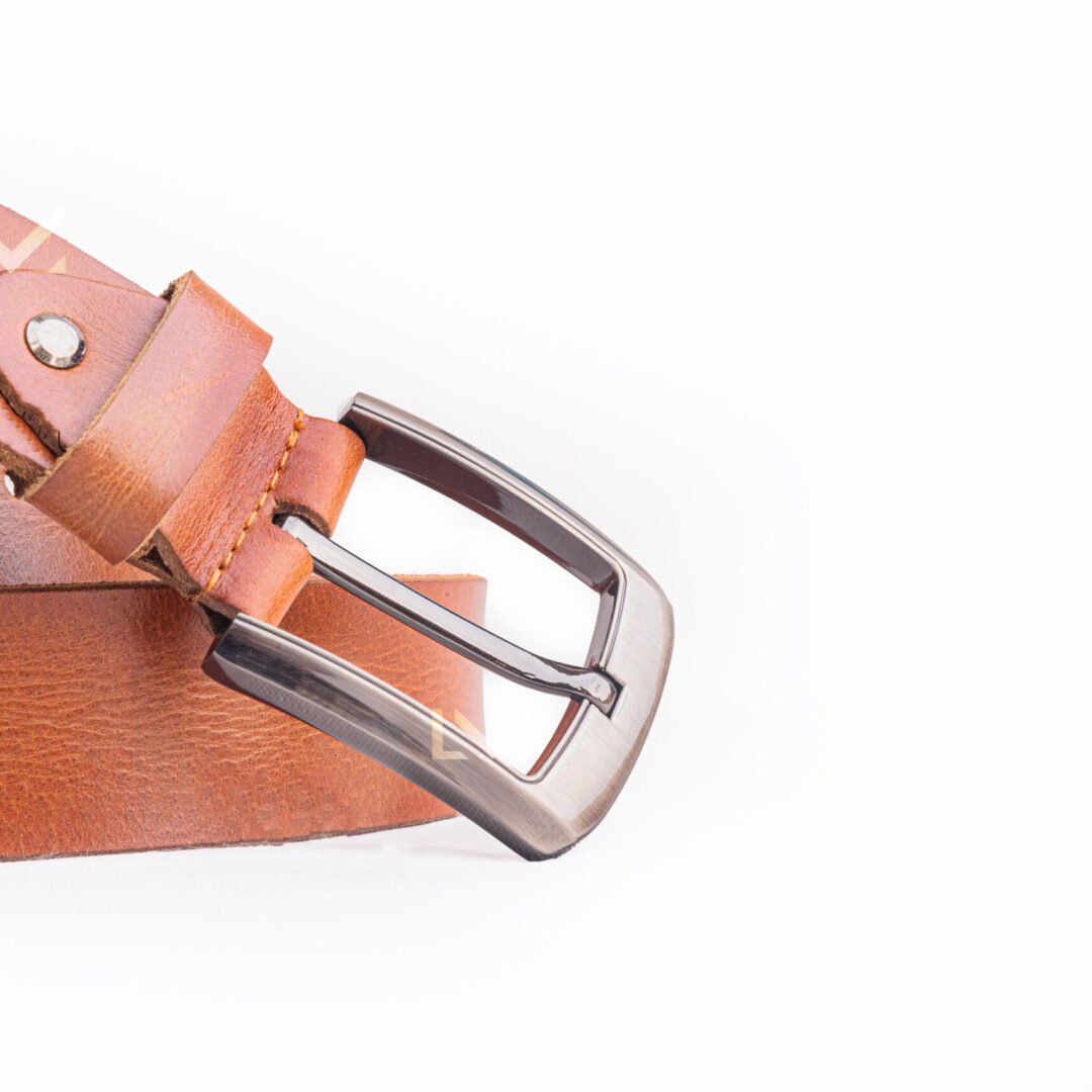 Crunch Brown Leather Belt With Unique Texture And Design