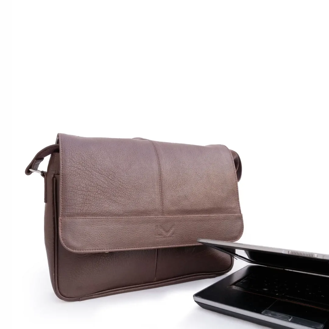 Unisex Brown Leather Shoulder Laptop Bag -Leather Mingle