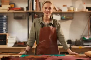 Leather Apron Like a Pro in 2025 - Leather Mingle